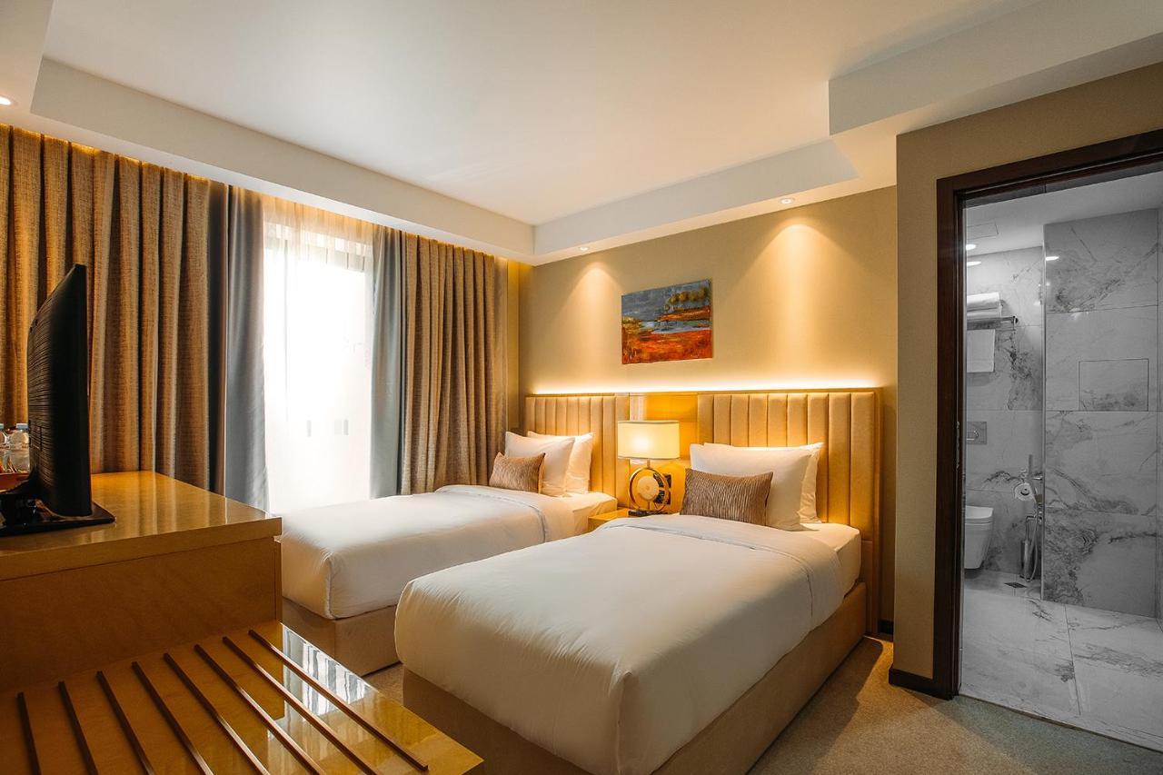 Marjan Plaza Hotel Tbilissi Extérieur photo