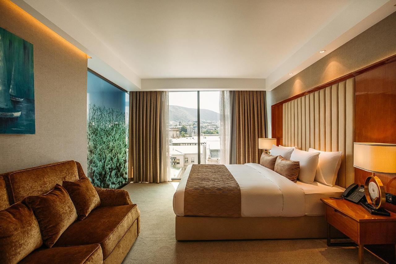 Marjan Plaza Hotel Tbilissi Extérieur photo