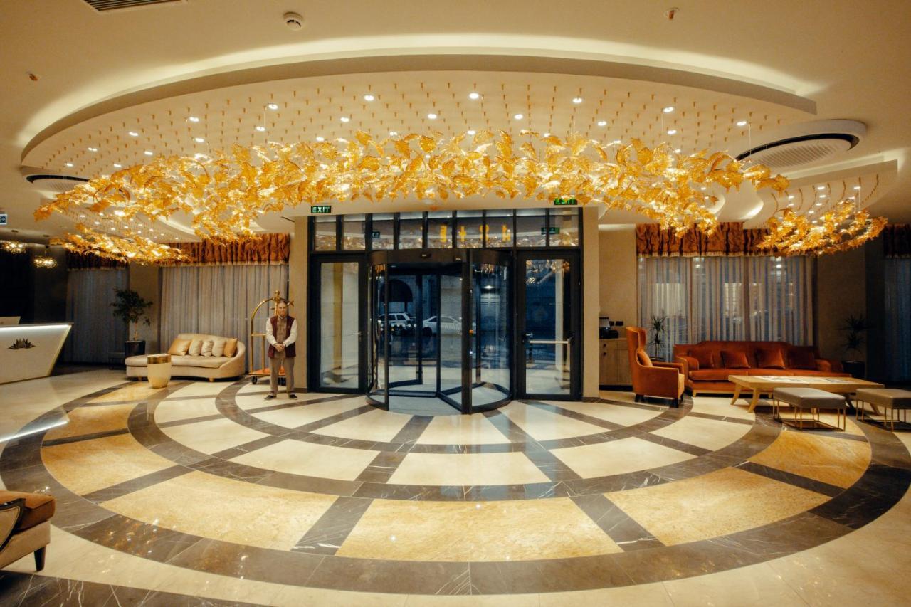 Marjan Plaza Hotel Tbilissi Extérieur photo