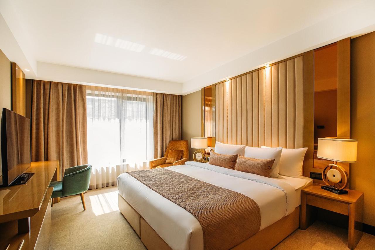 Marjan Plaza Hotel Tbilissi Extérieur photo